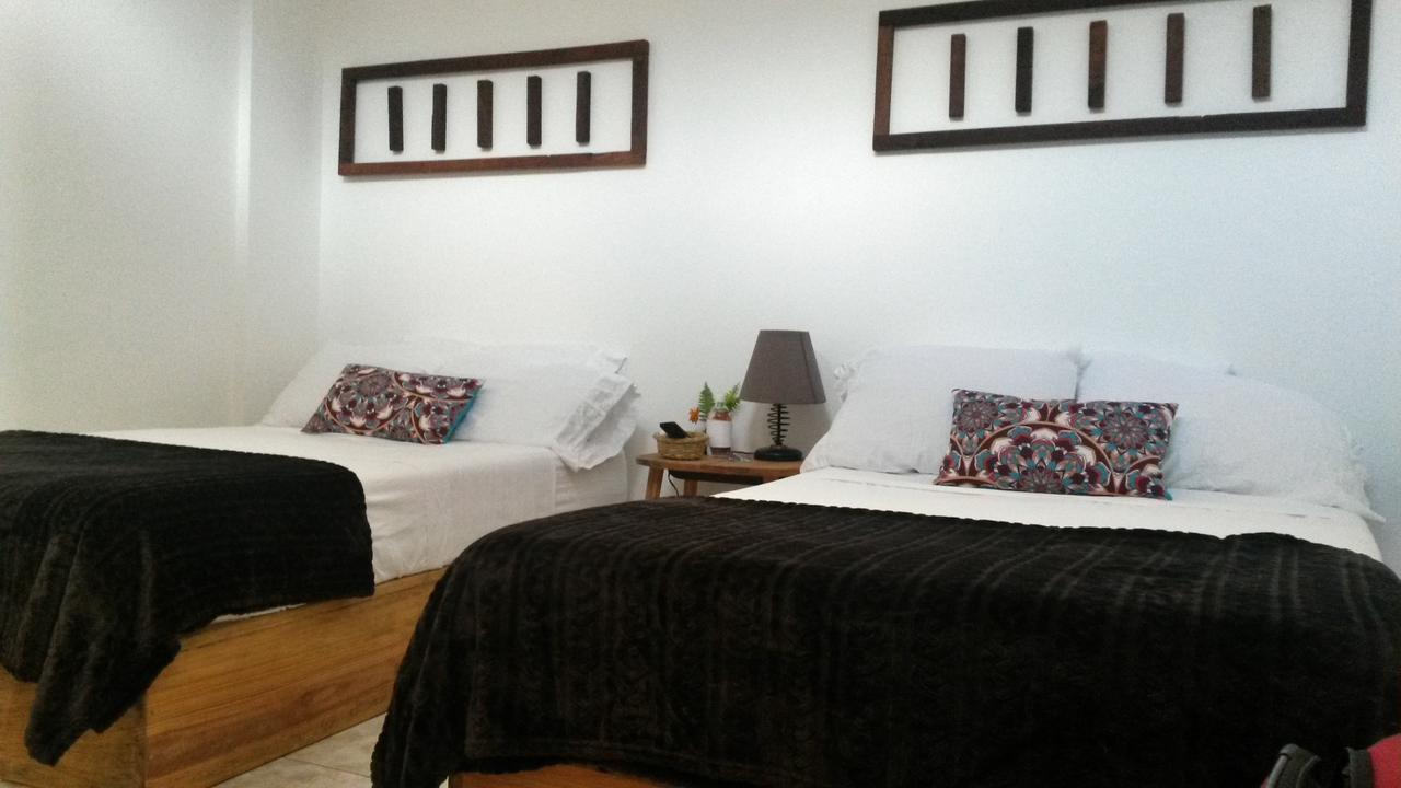 Cinco Hotel B&B San Salvador Buitenkant foto