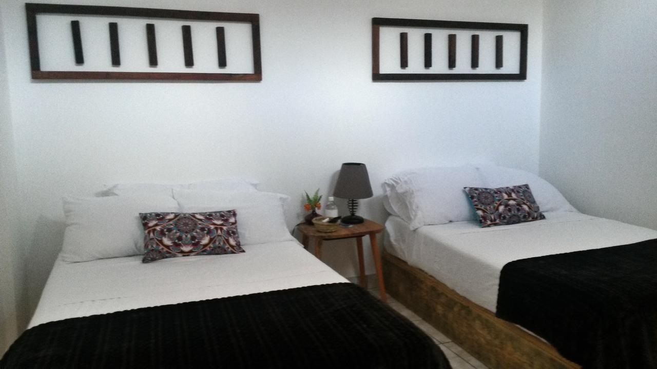 Cinco Hotel B&B San Salvador Buitenkant foto